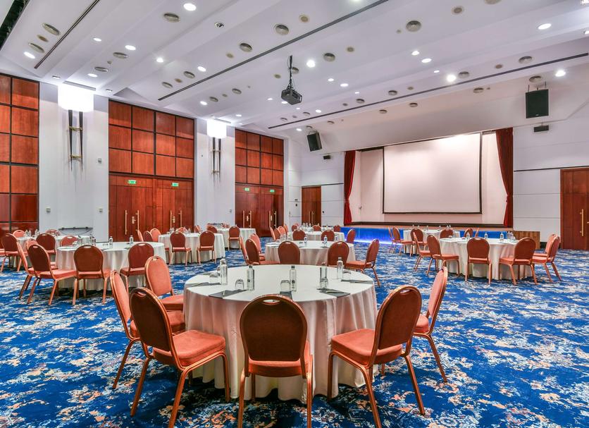 Aula serbaguna Foto