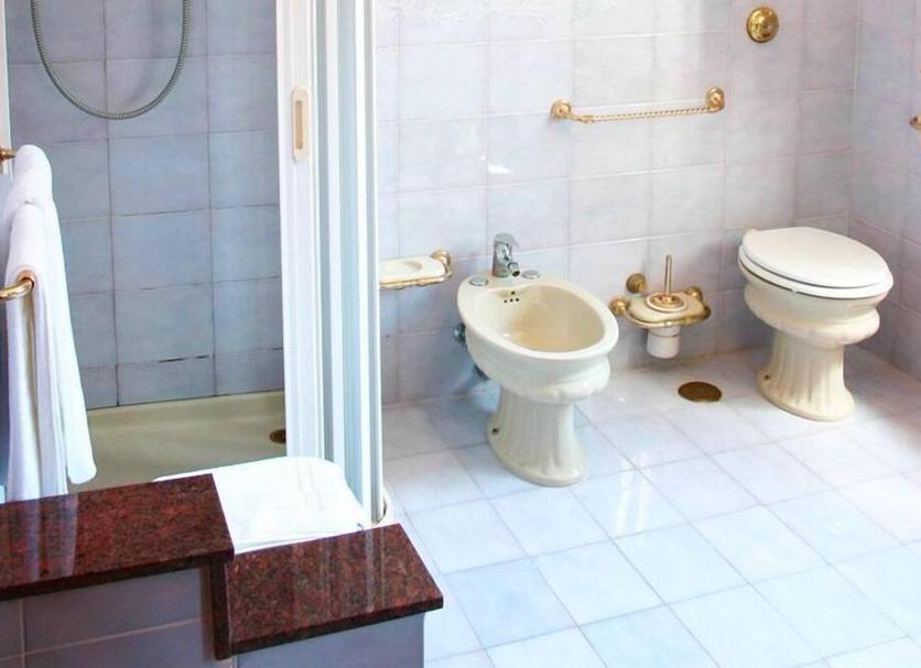 Kamar Mandi Foto