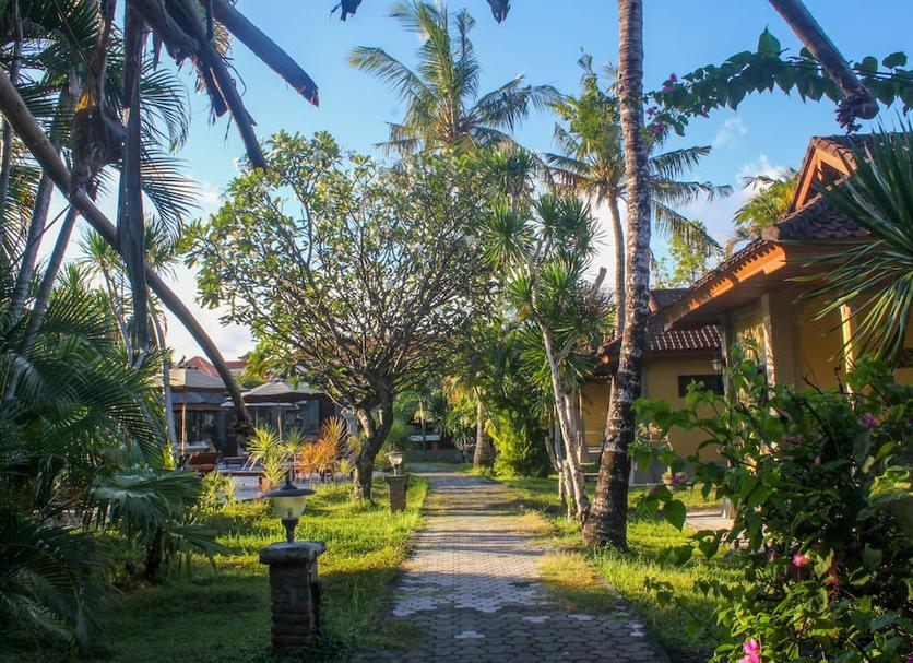 Pemandangan luar Foto