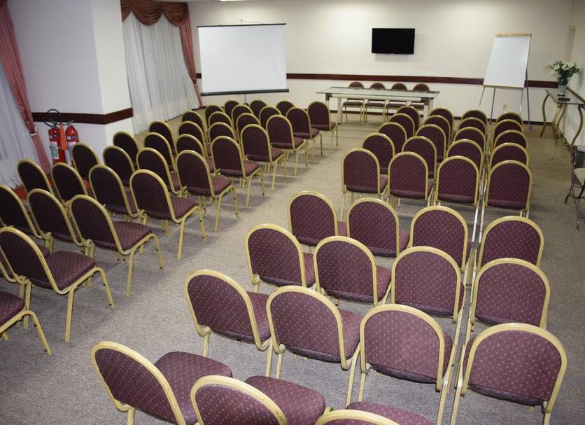 Ruang konferensi Foto