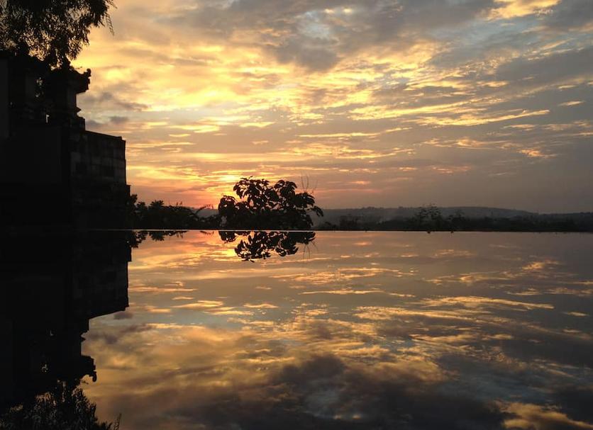 Pemandangan luar Foto