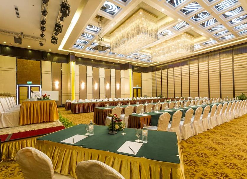 Ruang konferensi Foto