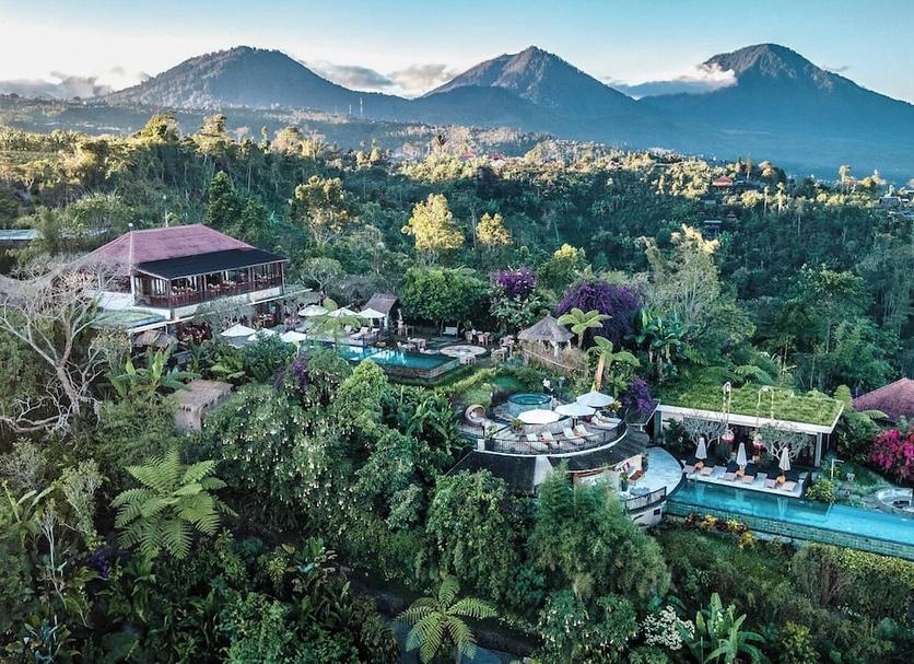 Pemandangan luar Foto