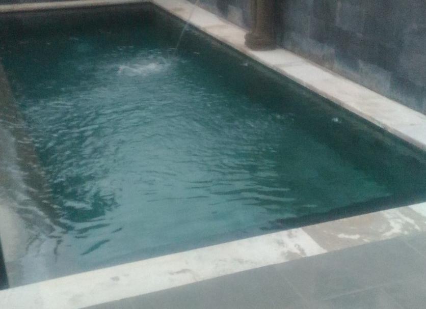 Kolam Foto