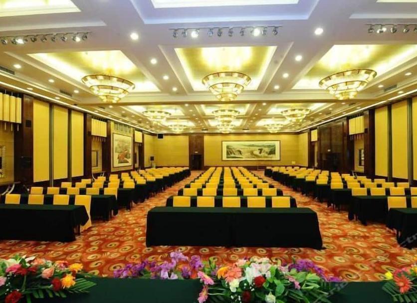 Ruang konferensi Foto