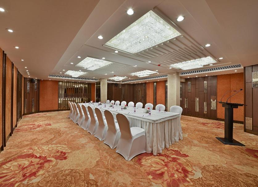 Ruang konferensi Foto