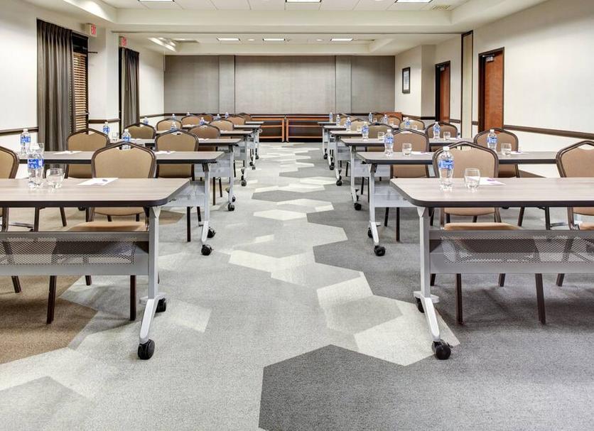 Ruang konferensi Foto