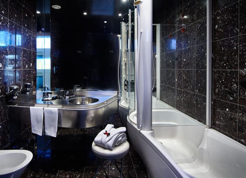 Kamar Mandi Foto