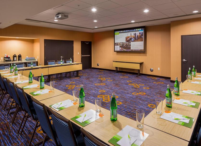 Ruang konferensi Foto