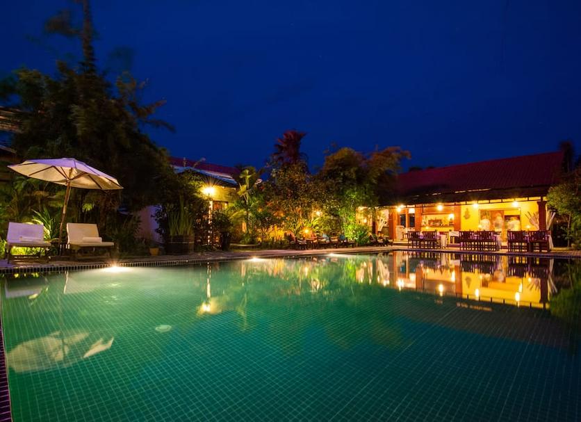 Kolam Foto