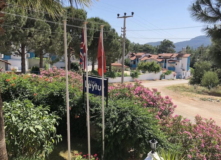 Pemandangan luar Foto