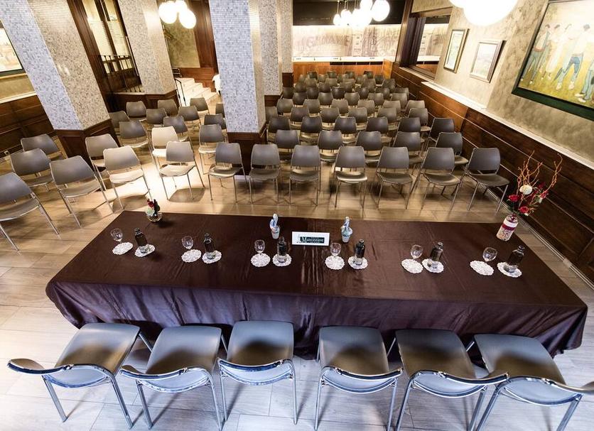 Ruang konferensi Foto