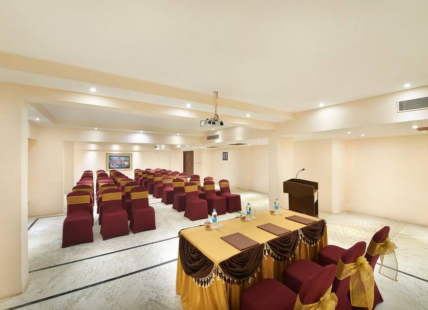 Ruang konferensi Foto