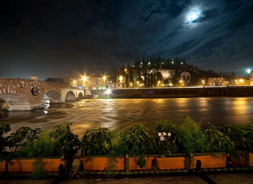 Pemandangan luar Foto