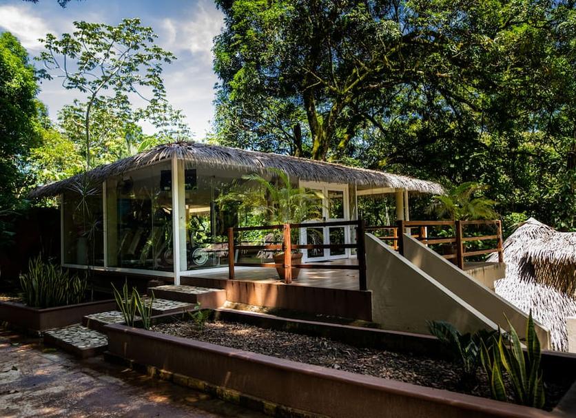 Pemandangan luar Foto