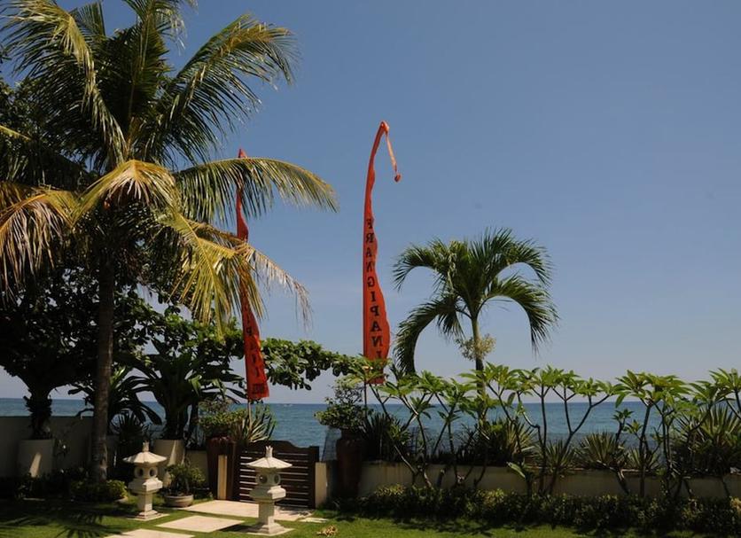 Pemandangan luar Foto