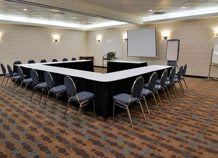 Ruang konferensi Foto