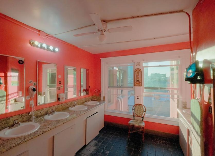 Kamar Mandi Foto