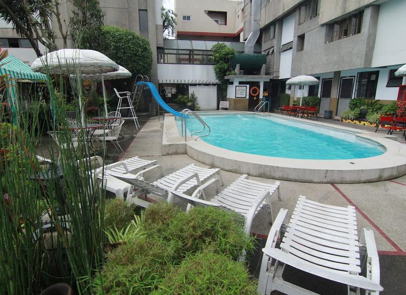 Kolam Foto