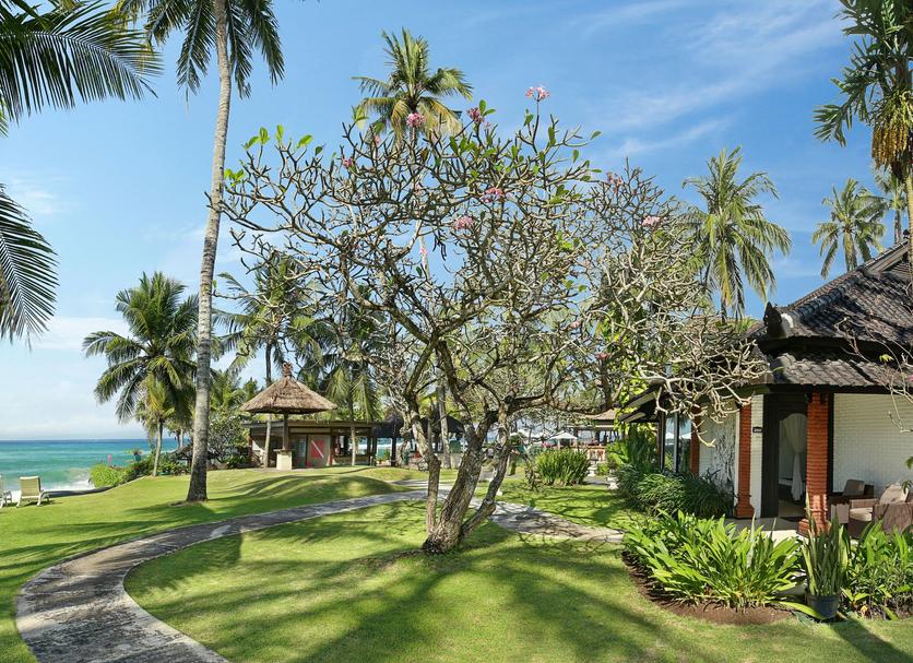 Pemandangan luar Foto