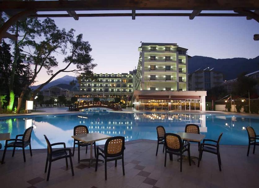 Kolam Foto
