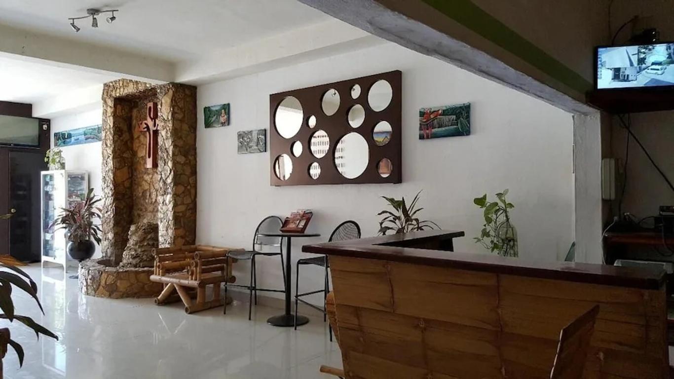 Hotel Quinta Avenida