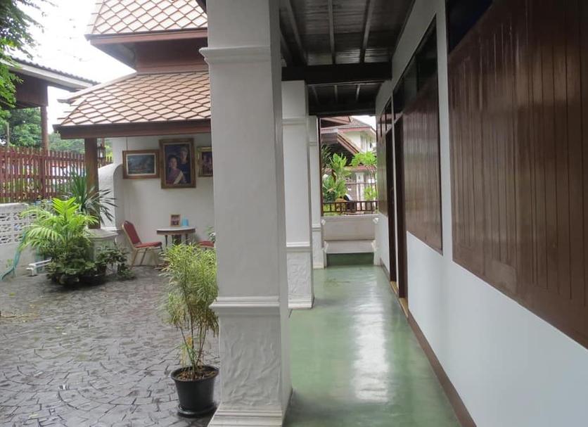 Pemandangan luar Foto