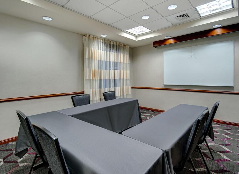 Ruang konferensi Foto