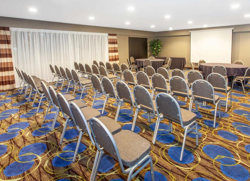 Ruang konferensi Foto
