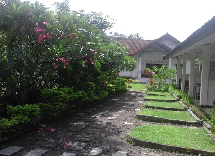 Pemandangan luar Foto