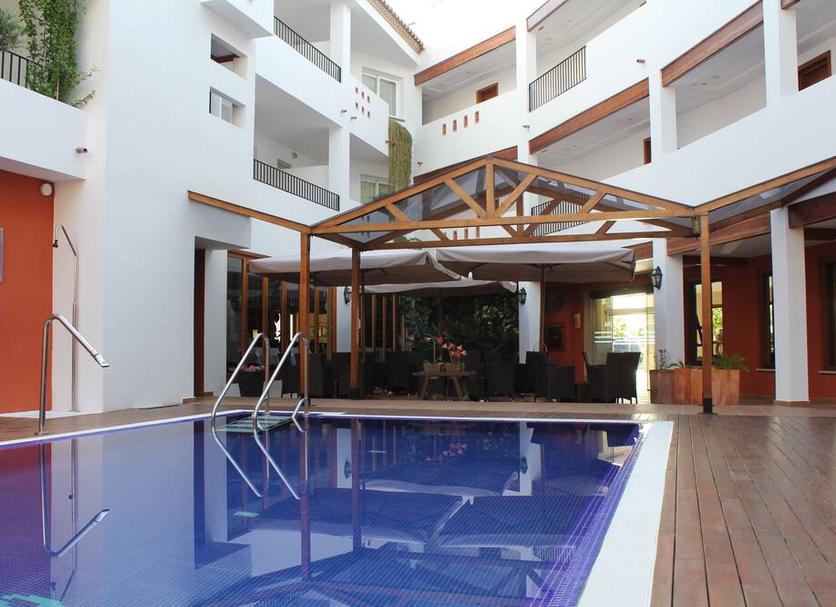 Kolam Foto