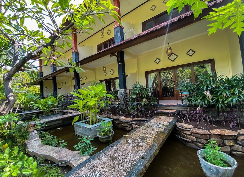 Pemandangan luar Foto