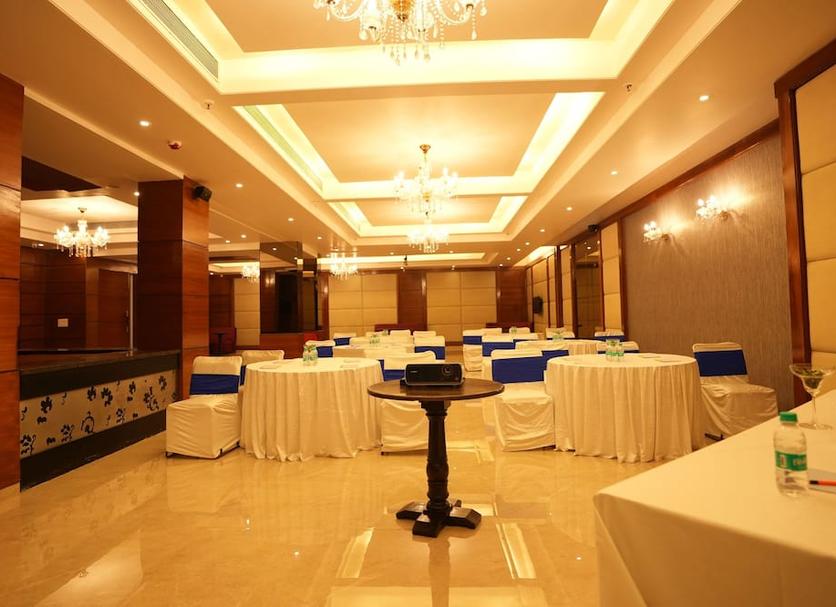 Ruang konferensi Foto