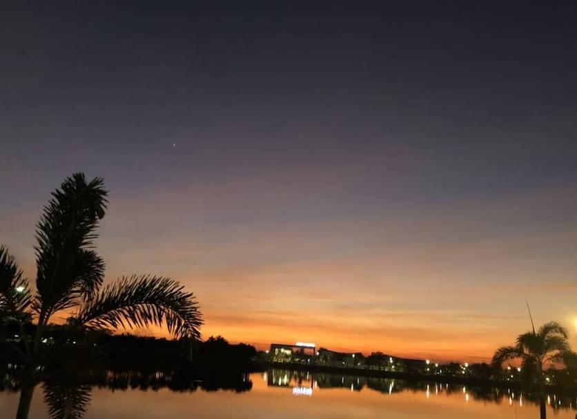 Pemandangan luar Foto