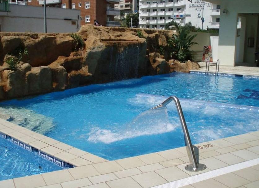 Kolam Foto