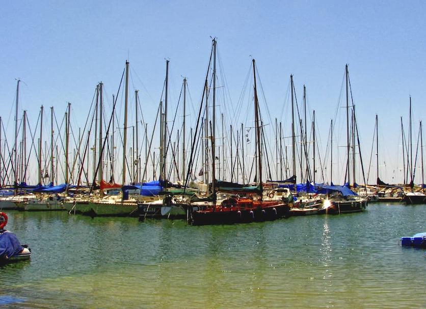 Pemandangan luar Foto