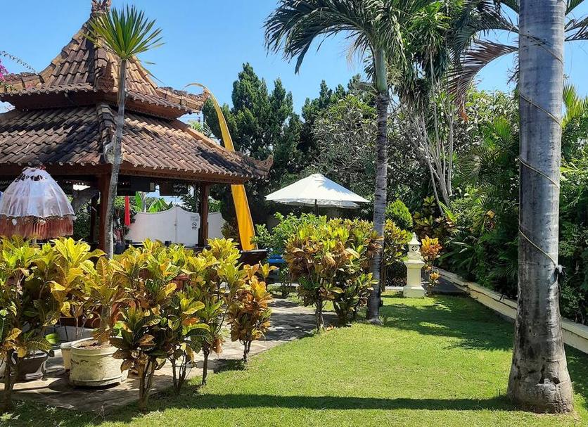 Pemandangan luar Foto