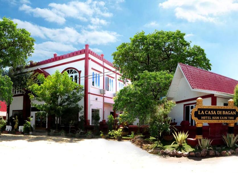 Pemandangan luar Foto