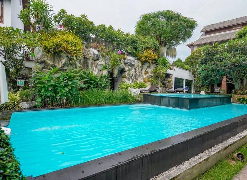 Kolam Foto