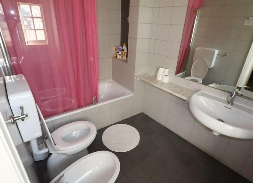 Kamar Mandi Foto