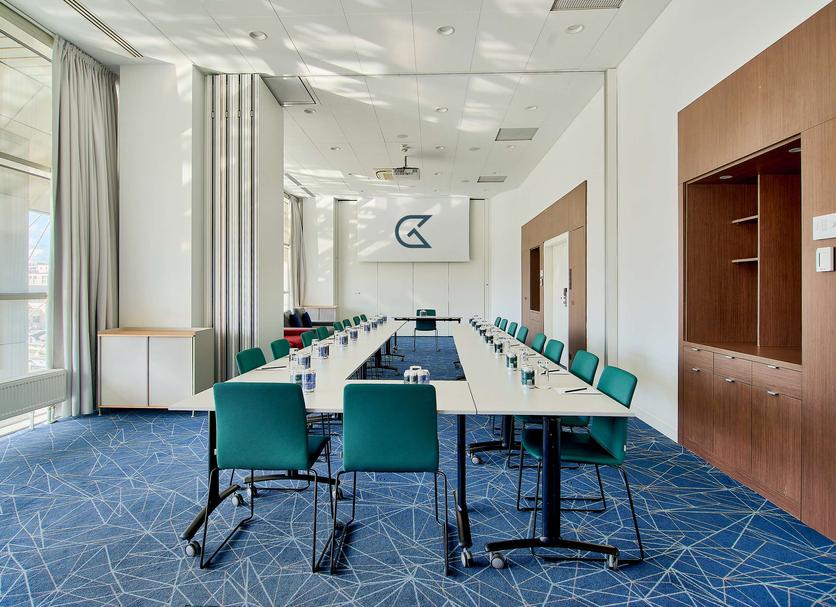 Ruang konferensi Foto