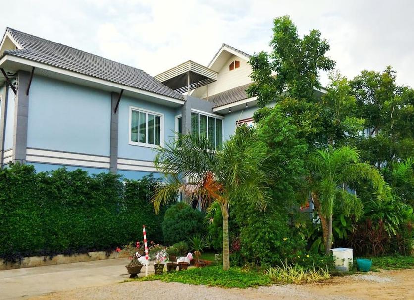 Pemandangan luar Foto