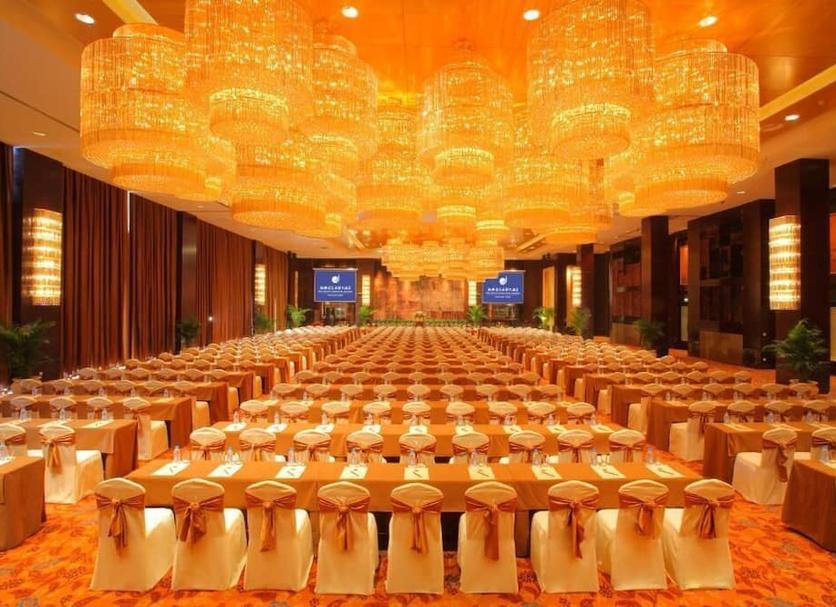 Ruang konferensi Foto