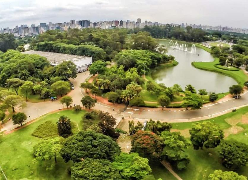 Pemandangan luar Foto