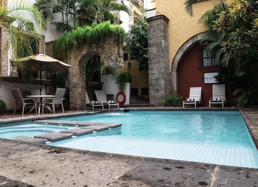 Kolam Foto