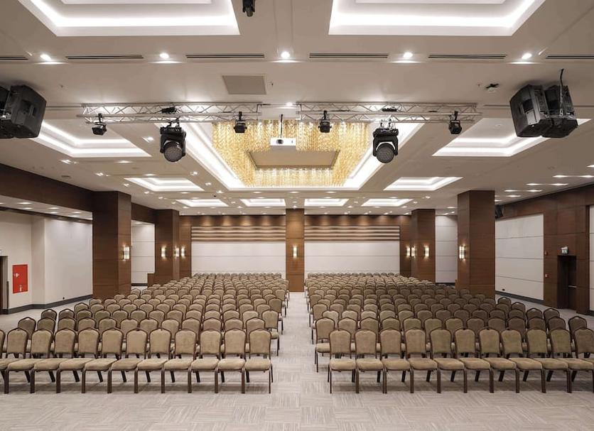 Ruang konferensi Foto