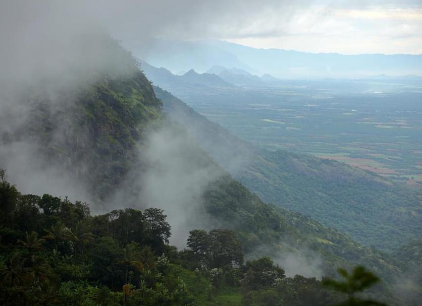 Pemandangan luar Foto