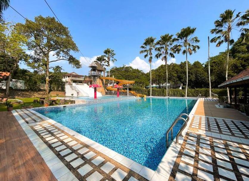 Kolam Foto