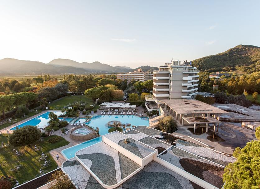 Kolam Foto