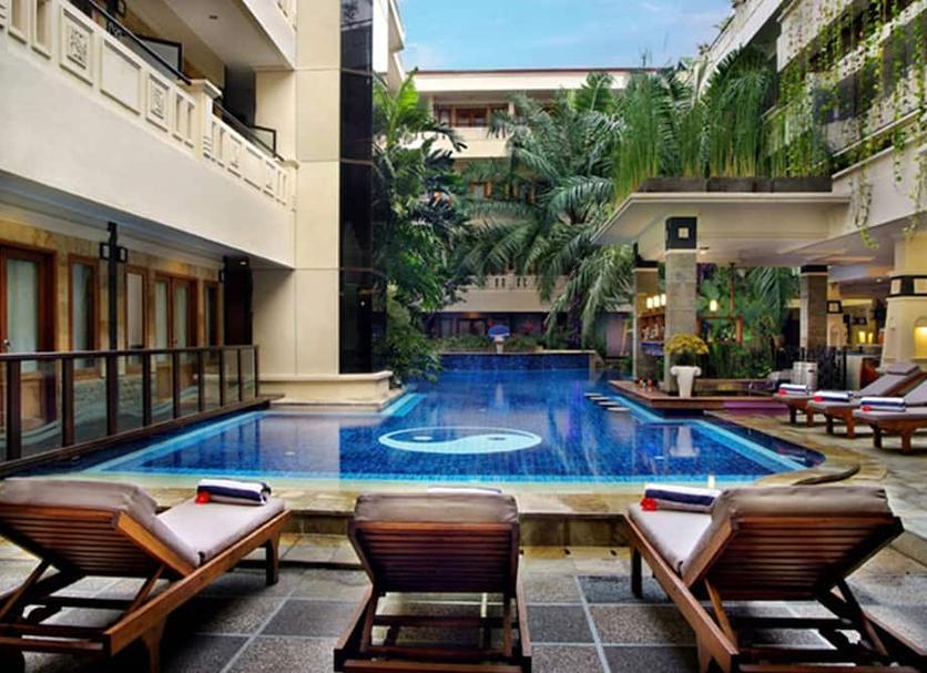 Kolam Foto